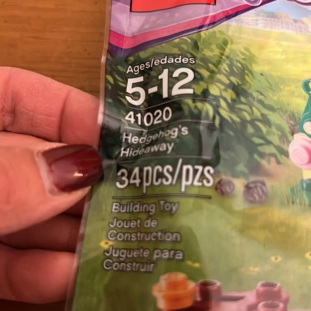 Lego Friends Hedgehog Hideaway NWT - Unopened